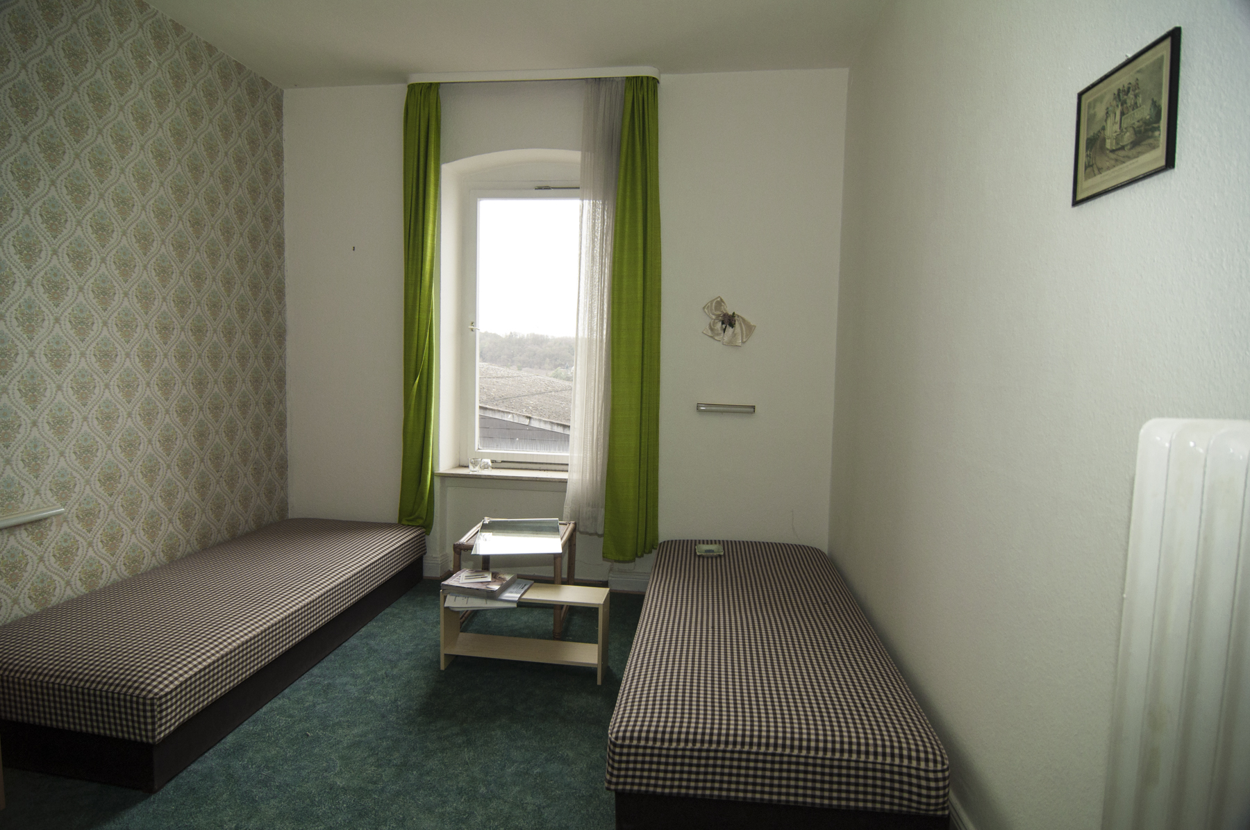 Vom hotelzimmer zum wohnzimmer meine wohnung im vorher nachher ...