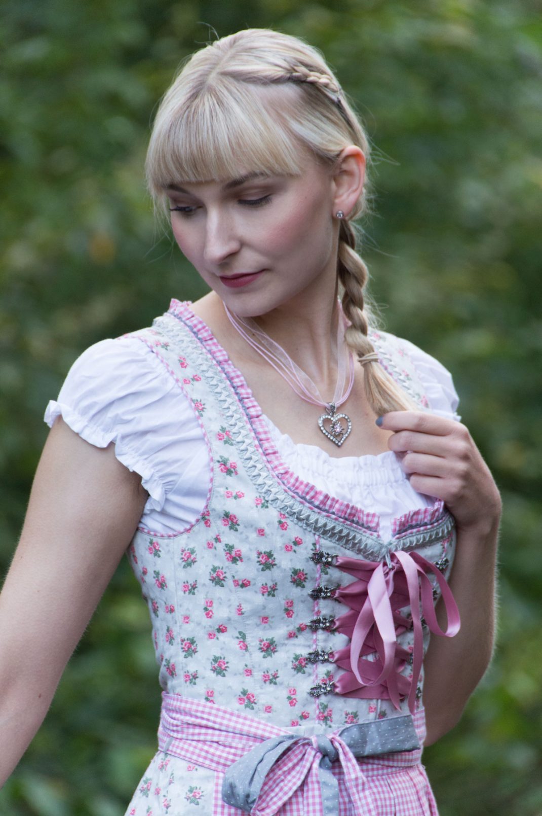 Mein Dirndl Ist Gerade In Der Wäsche Mein Dirndl fürs Oktoberfest – Marie-Theres Schindler – Beauty Blog