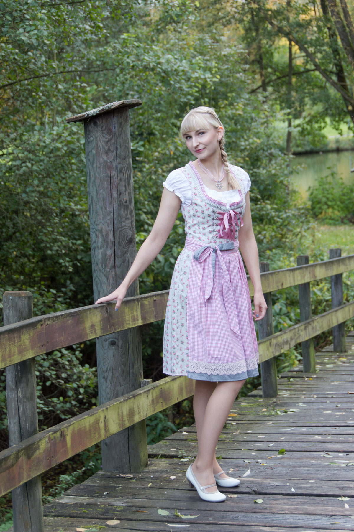 Mein Dirndl Ist Gerade In Der Wäsche Mein Dirndl fürs Oktoberfest | Marie-Theres Schindler - Beauty Blog